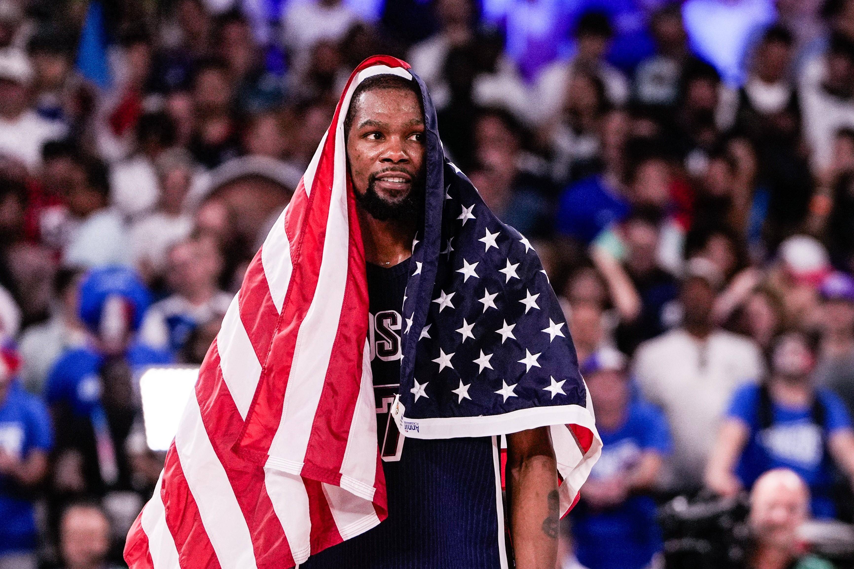 AYX SPORTS-杜兰特回归赛场，大胜首场状态亮眼，利物浦观众沸腾！的简单介绍